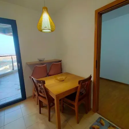 View Luxury Apartment